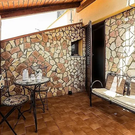 Bed And Breakfast Marina D'Aspra-3